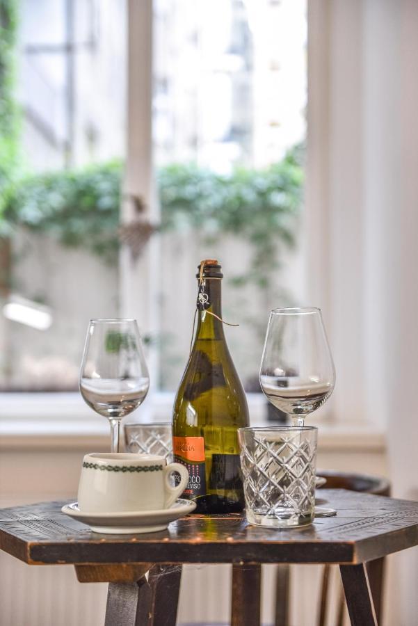 Quiet Apartment In The City Center With Own Terrace Prague Luaran gambar